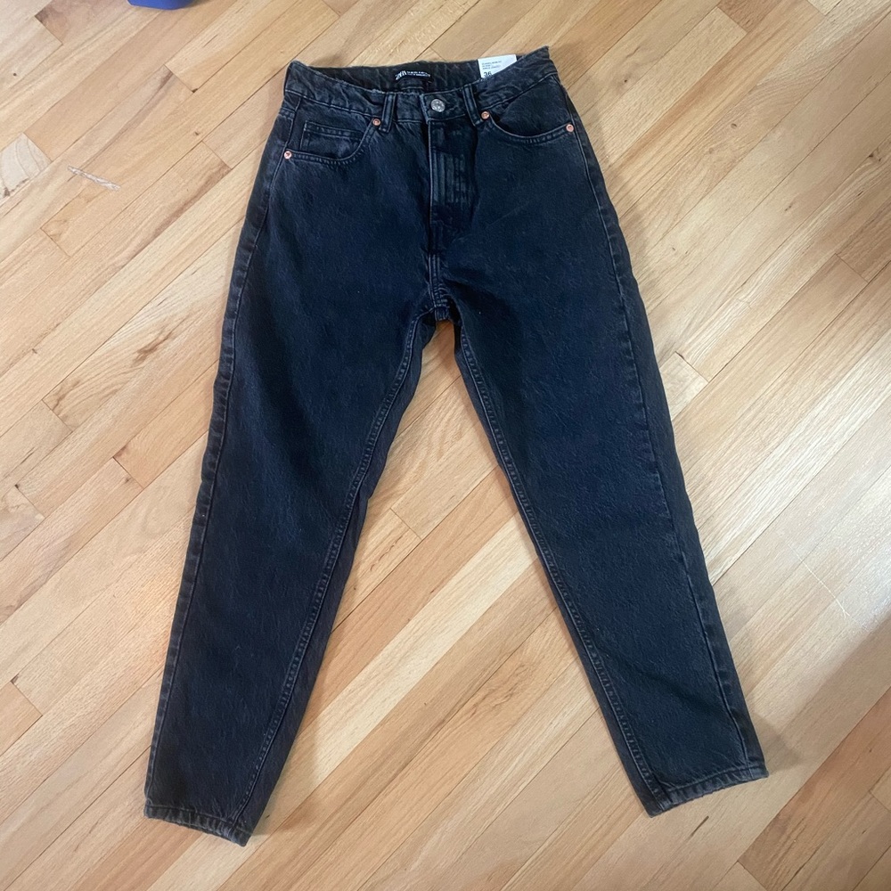 NEW WITH TAGS‼️ | zara classic mom fit jeans